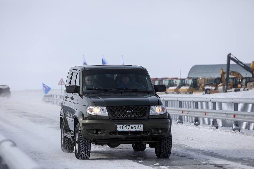 Компания «Интерлизинг» профинансировала технику для строительства дороги Нарьян-Мар – Усинск 